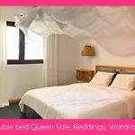 Full Relaxation - Private - Sea View - Stunning Garden - 2 Terraces - 2 Bedrooms - Wifi - Parking - Washing Machine