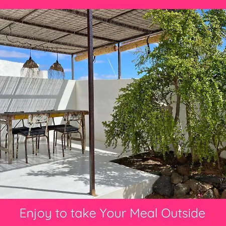 Ferienhaus Full Relaxation - Private - Sea View - Stunning Garden - 2 Terraces - 2 Bedrooms - Wifi - Parking - Washing Machine *