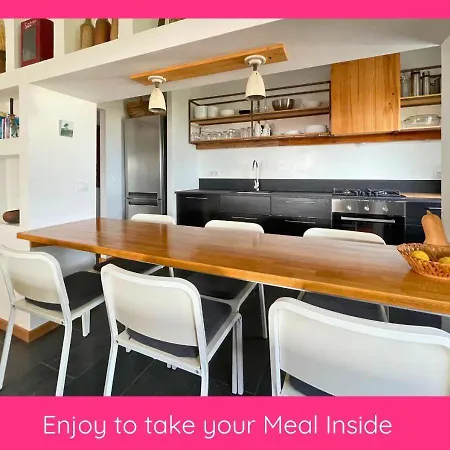 Full Relaxation - Private - Sea View - Stunning Garden - 2 Terraces - 2 Bedrooms - Wifi - Parking - Washing Machine Ferienhaus Güime